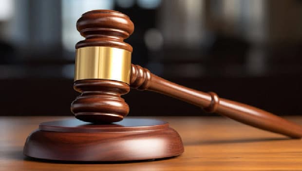 Yargıtay, aşçıya hakaret eden personelin işten çıkarılmasını onayladı