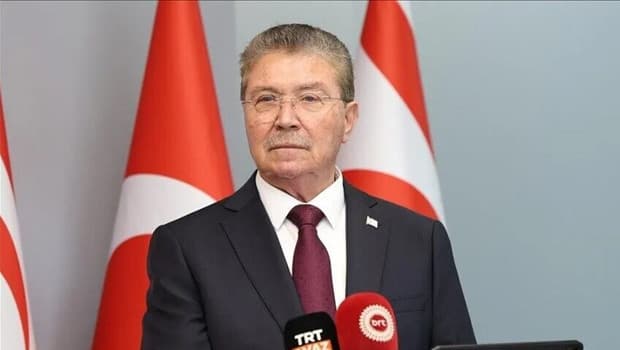 KKTC Başbakanı Üstel, Türkiye ile anlaşmadan dolayı Rum tarafını eleştirdi