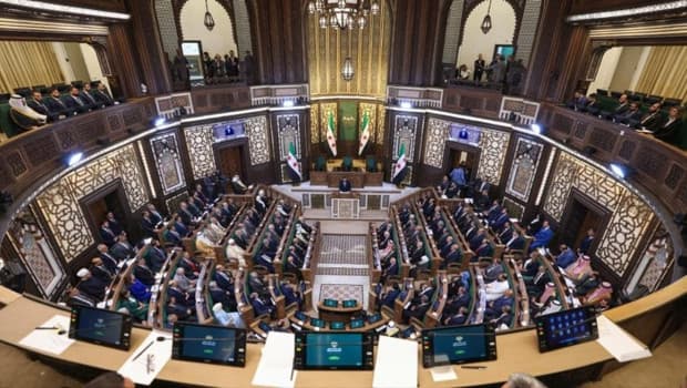 Suriye Halk Parlamentosu ilk oturumunu gerçekleştirdi