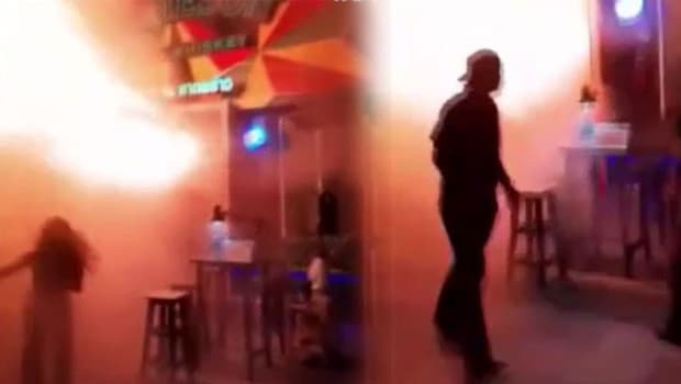 Tayland'da eğlence mekanında yangın: 27 kişi hayatını kaybetti