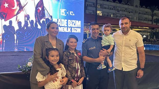 15 Temmuz şehidinin yeğenine özel hediye verildi