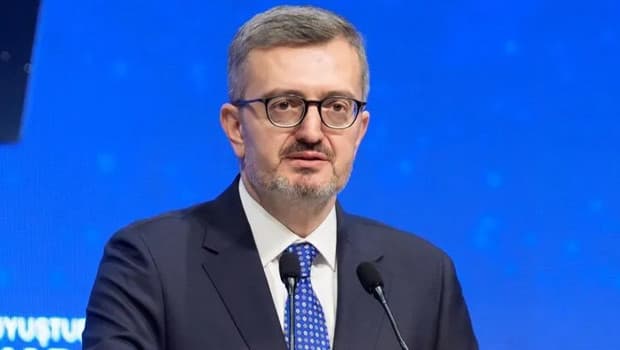 İletişim Başkanı Duran, 15 Temmuz üzerine makale yazdı