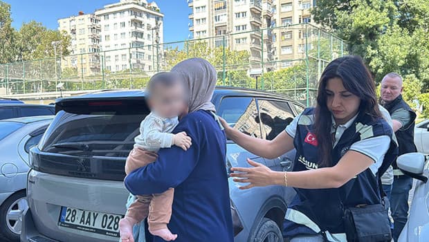 Samsun'da uyuşturucu operasyonunda bebekli kadın yakalandı
