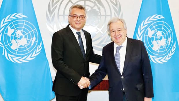 Guterres, Kıbrıs'taki Türk ve Rum liderleri bir araya getirecek