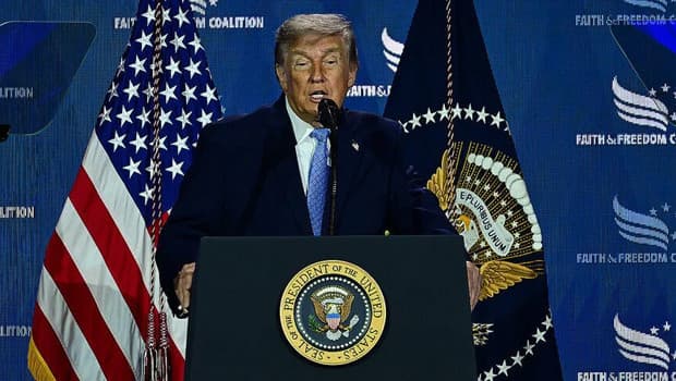 Trump: Çin, 220 milyon ABD'linin seçmen bilgilerine ulaştı
