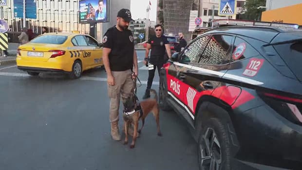 Taksim'de helikopterli huzur denetimi yapıldı