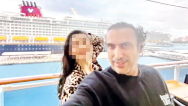 Doktorları dolandıran öğretim görevlisi Paris'te