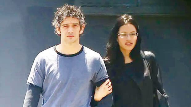 Matty Healy ve Gabbriette Bechtel evlendi