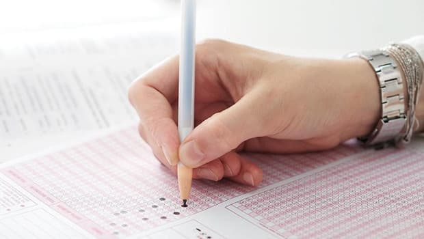 ÖSYM, 2026-YKS'de 2 sorunun iptal edildiğini açıkladı