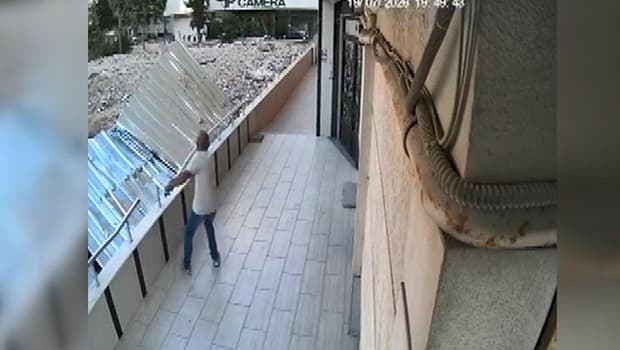 İstanbul'da hırsızlık olayları kameraya yansıdı