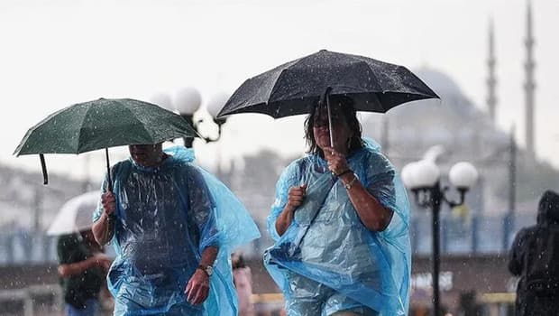 İstanbul'da 22-26 Temmuz için gök gürültülü sağanak ve poyraz uyarısı