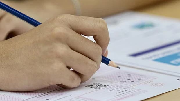 ÖSYM, okul birincisi adayları saat 16.00'a kadar işlemlerini tamamlamaları konusunda uyardı