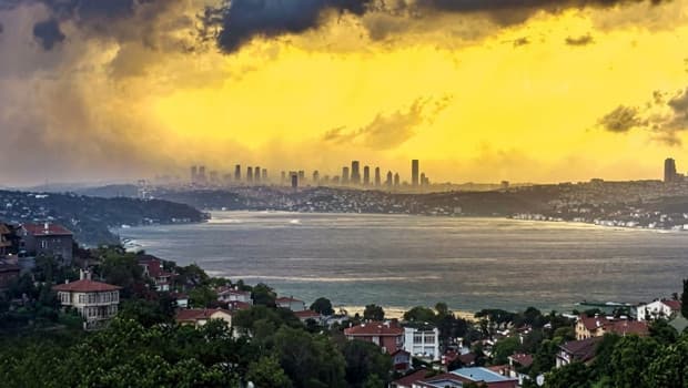 İstanbul'da fırtına etkili oldu