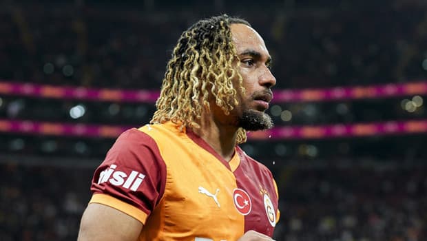 Sacha Boey'in Bayern Münih'teki geleceği belirsizleşti