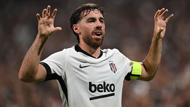Orkun Kökçü yeni sezona golle başladı