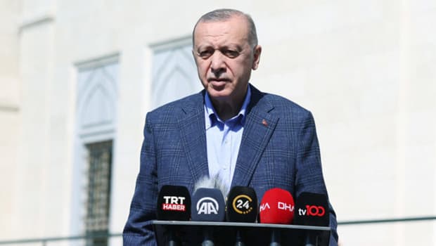 Cumhurbaşkanı Erdoğan Ayasofya'nın ibadete açılmasını duyurdu