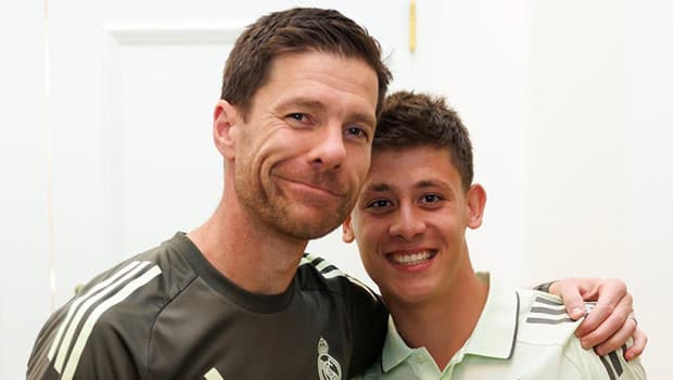 Real Madrid'de Arda Güler'i saf dışı bırakma girişimi iddiaları