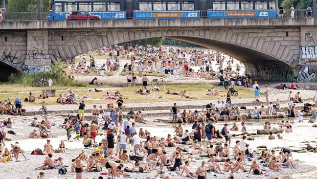 Almanya'da aşırı sıcaklar 9 bin 800 kişinin ölümüne yol açtı