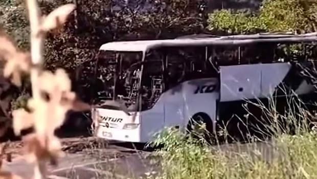 Mersin'de yolcu otobüsü yangınında yolcular tahliye edildi