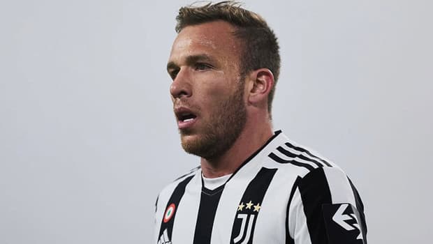 Beşiktaş, Arthur Melo'nun transferi için Juventus ile görüşmelere başladı