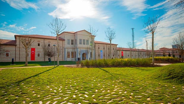 Rami Kütüphanesi, dünyanın en iyi yeşil kütüphanesi seçildi