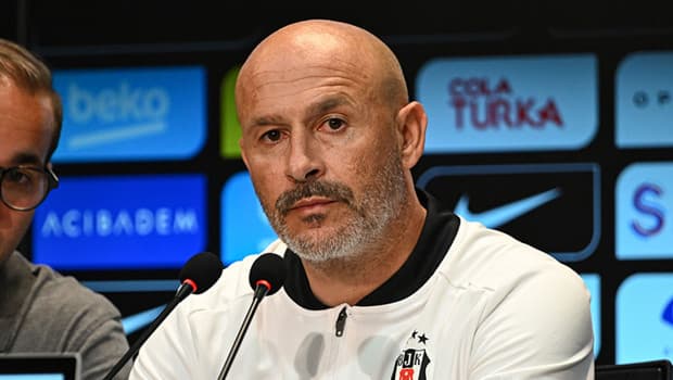 Beşiktaş'ta Vincenzo Italiano ve Rıdvan Yılmaz, Hradec Kralove maçı öncesi konuştu