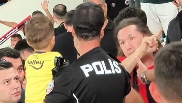 Küçük taraftarın formasını çıkartan kişi hakkında gözaltı kararı
