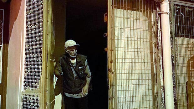 Tekirdağ'da arkadaş şakası nedeniyle kilitli kalan yaşlı adam itfaiye tarafından kurtarıldı