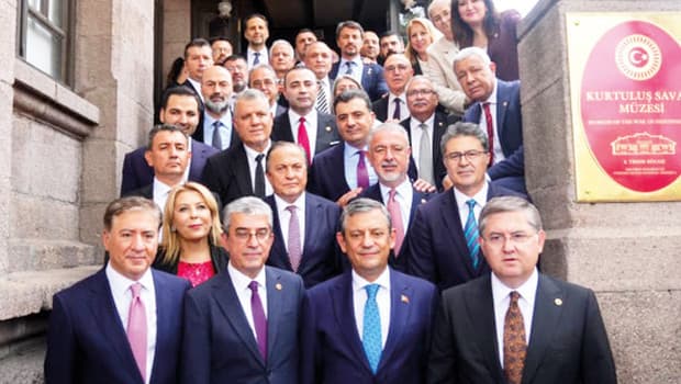 Yeni Parti ve CHP arasındaki oda sorunu çözüldü
