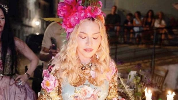 Madonna, 68. yaşını Yunanistan'da kutladı