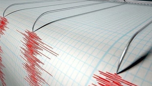 Endonezya'da 5.7 büyüklüğünde deprem meydana geldi