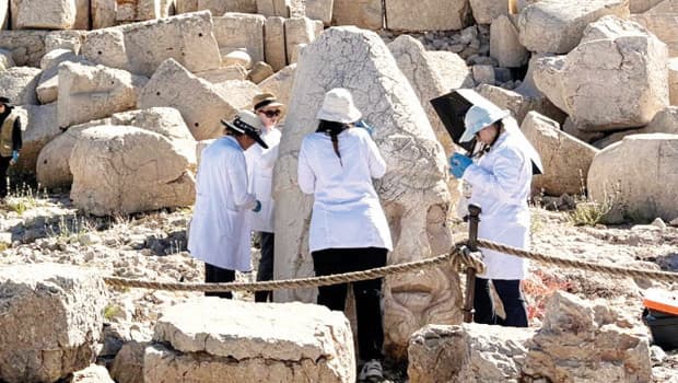 Nemrut Dağı'ndaki heykeller beş yıl boyunca korunacak