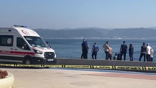 Kocaeli'de 3 kardeş denizde ölü bulundu, 4'üncü kardeş sağ olarak bulundu