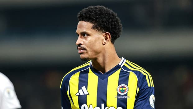 Oosterwolde, Konyaspor maçı sonrası Fenerbahçe'deki geleceği hakkında konuştu