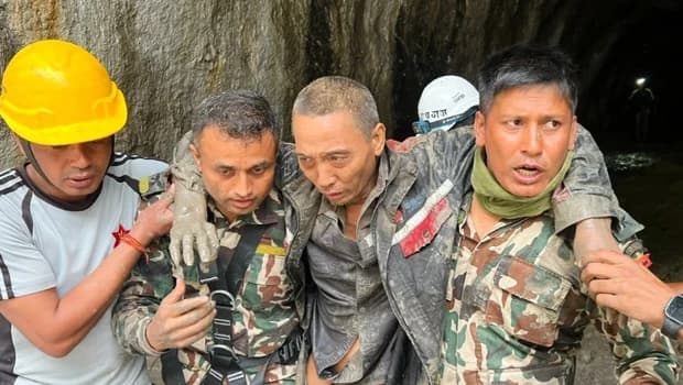 Nepal'de kaybolan işçiler 10 gün sonra kurtarıldı