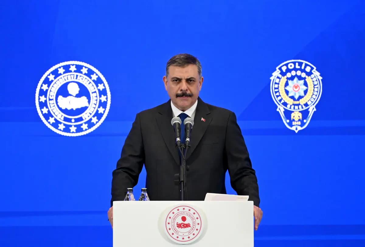 Bakan Çiftçi, emniyet müdürlerine okul güvenliği için talimatlar verdi