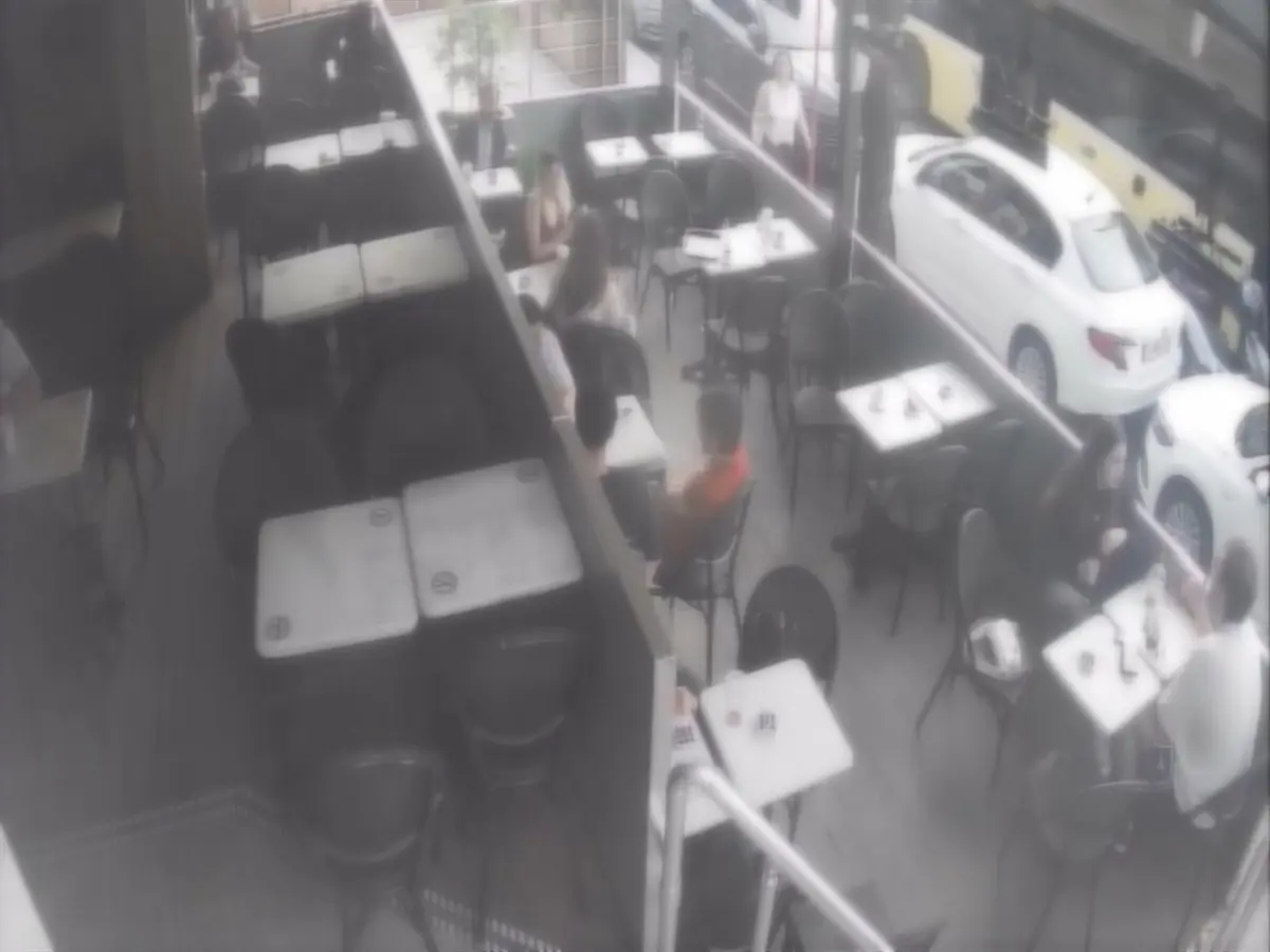 Ferdi Tayfur'un damadının restoranına baskın düzenlendi