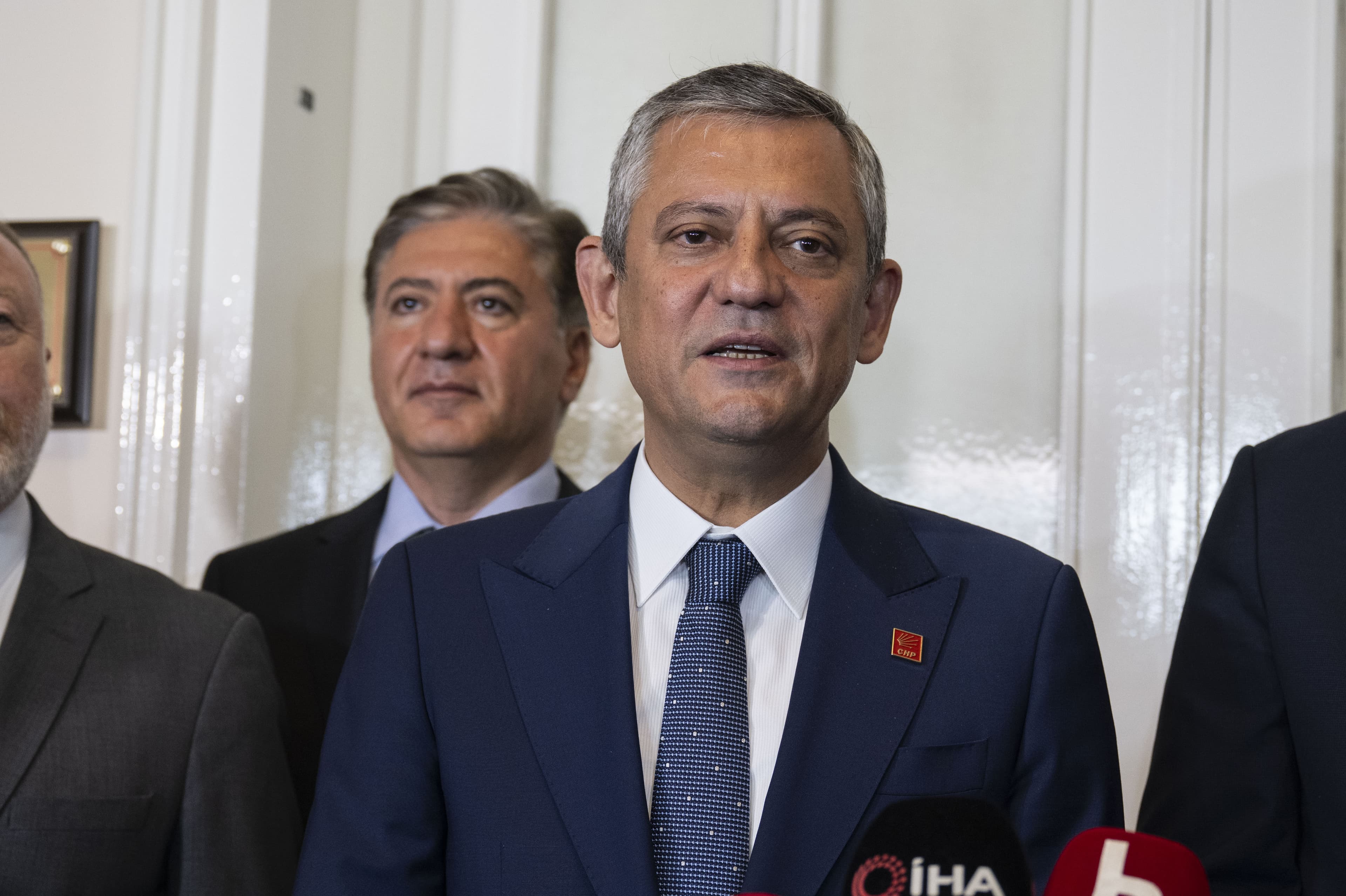 Özgür Özel, Kılıçdaroğlu'nun kurultay açıklamasına yanıt verdi