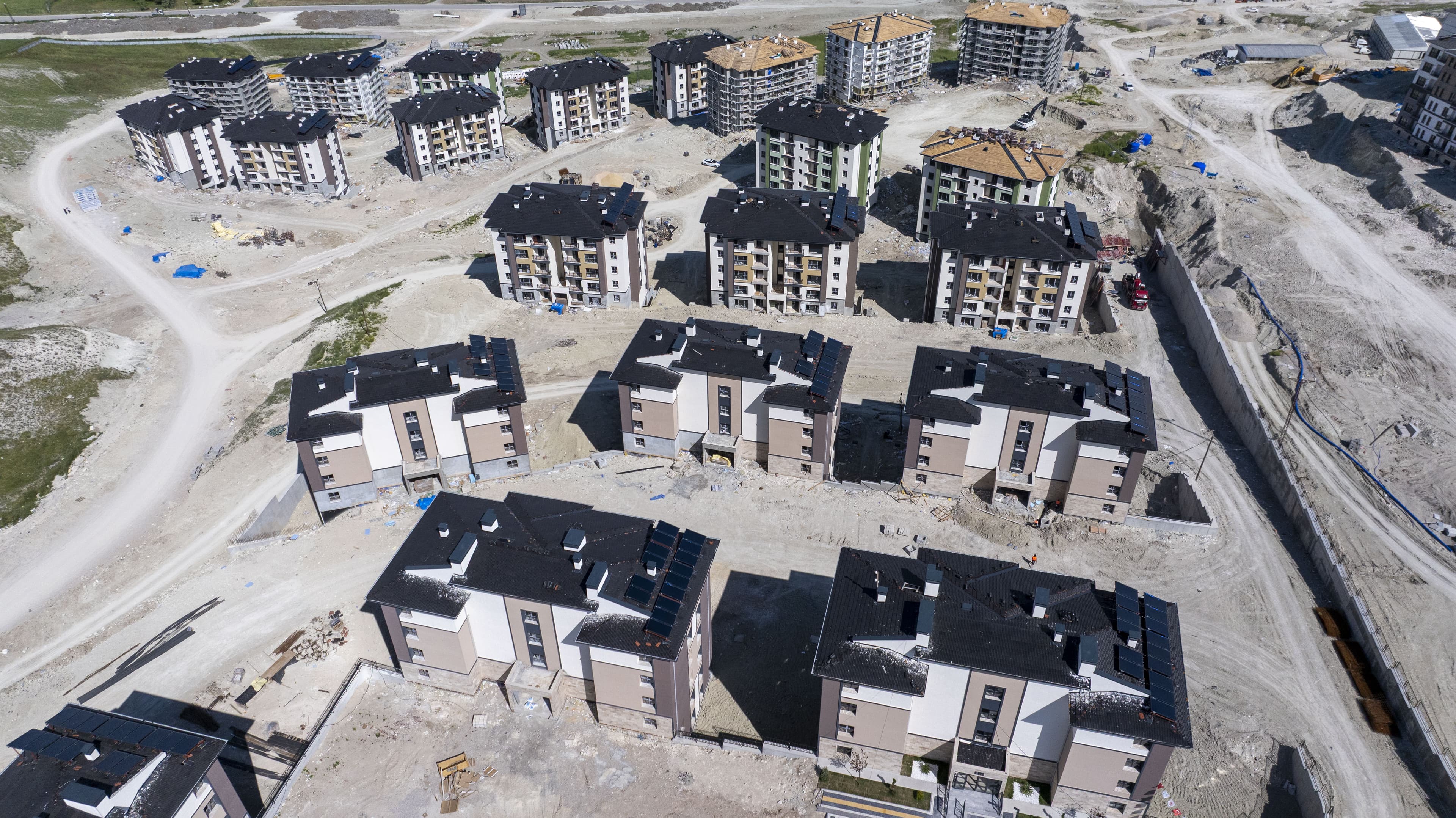 TOKİ 20 bin konut satışı başlıyor, başvuru detayları açıklandı.