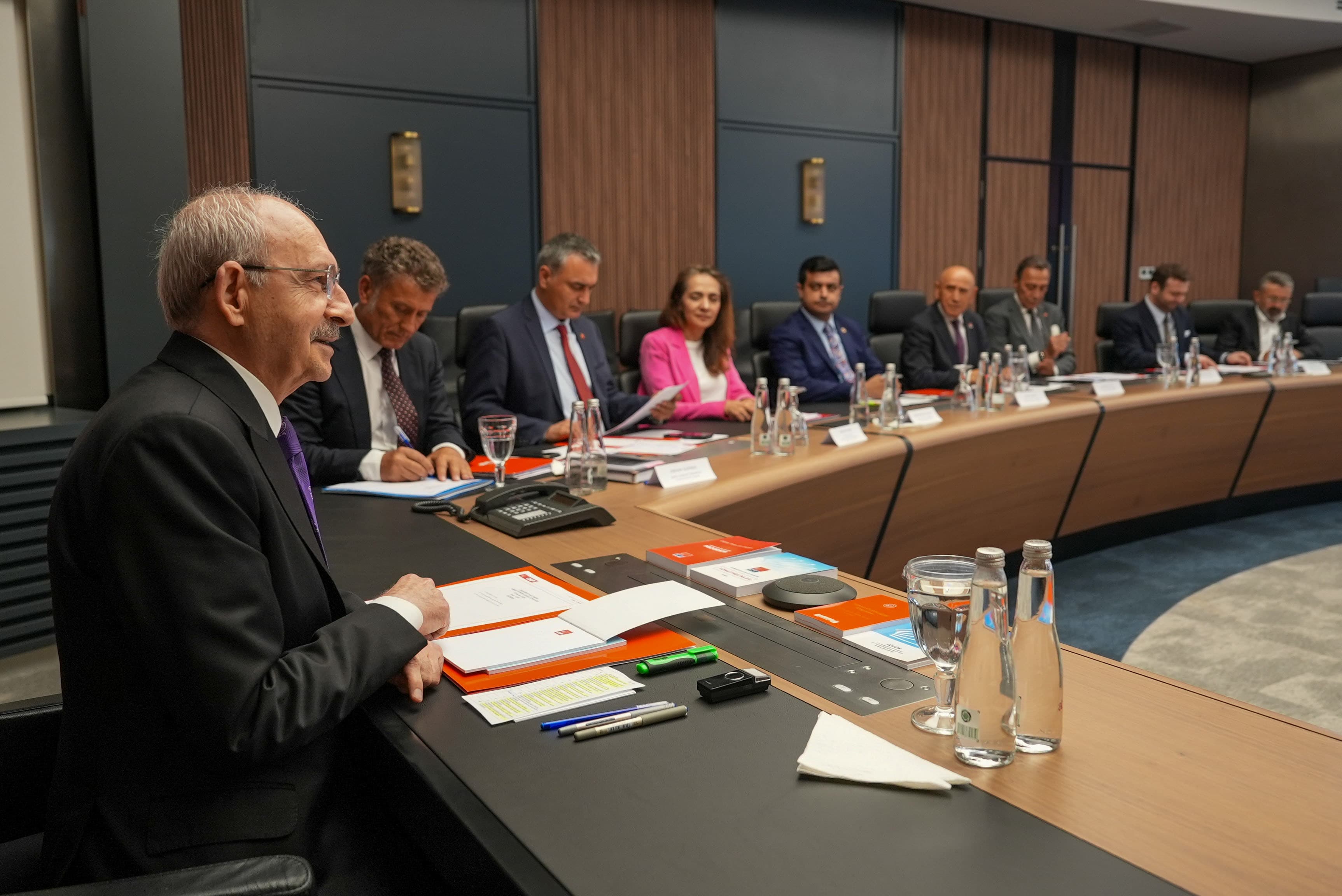 CHP MYK toplantısı yarın yapılacak, görevden almalar gündemde