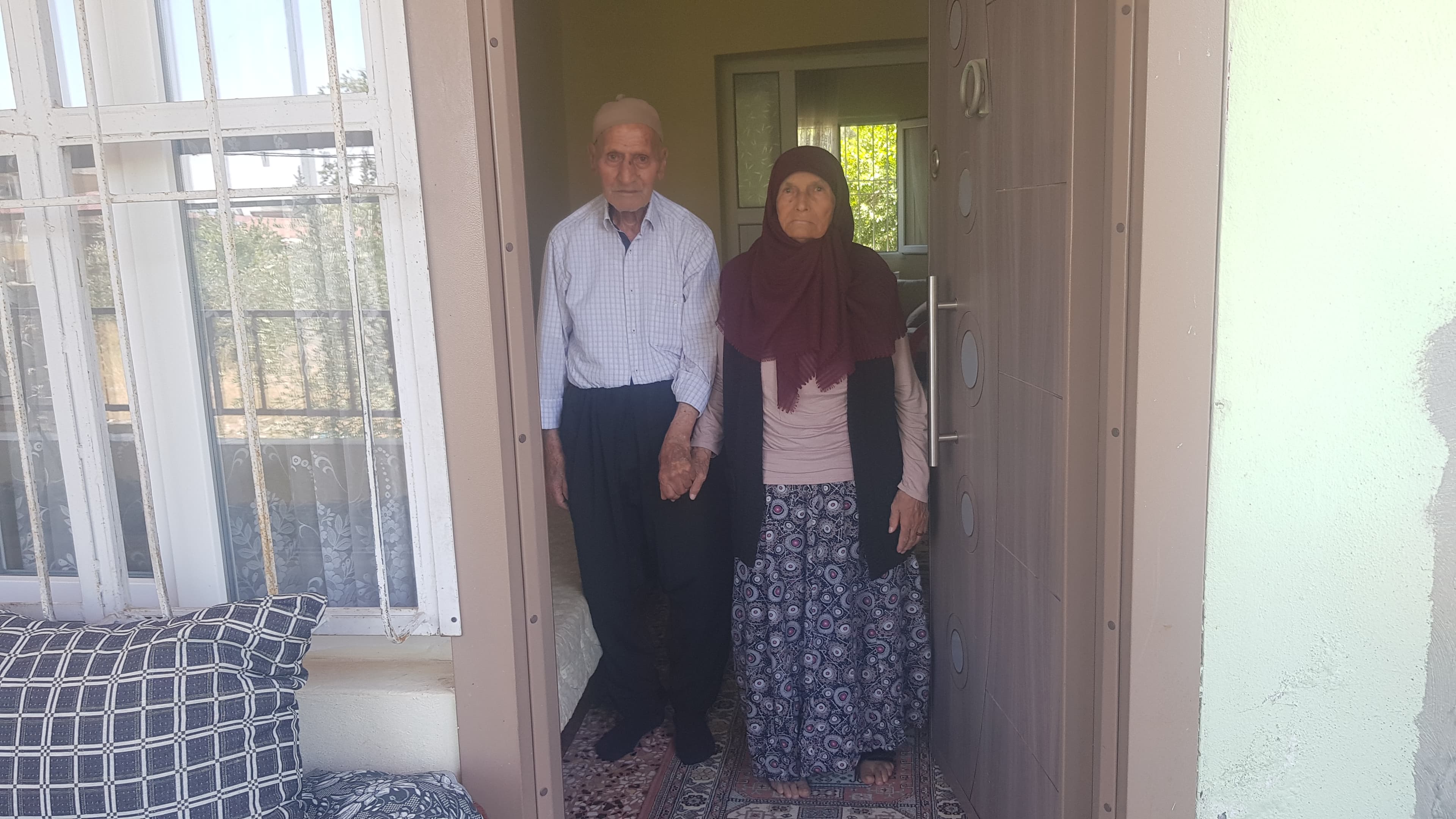 Gaziantep'te 103 ve 100 yaşındaki çiftin uzun ömür sırları