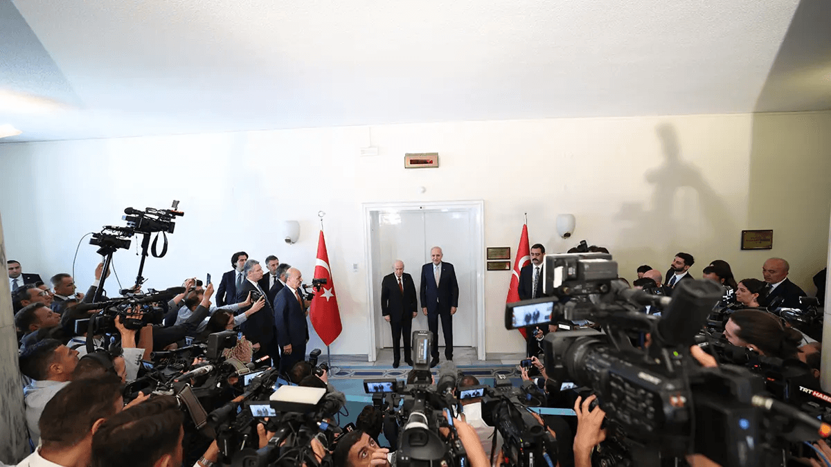 TBMM Başkanı Kurtulmuş, İYİ Parti'yi ziyaret etti