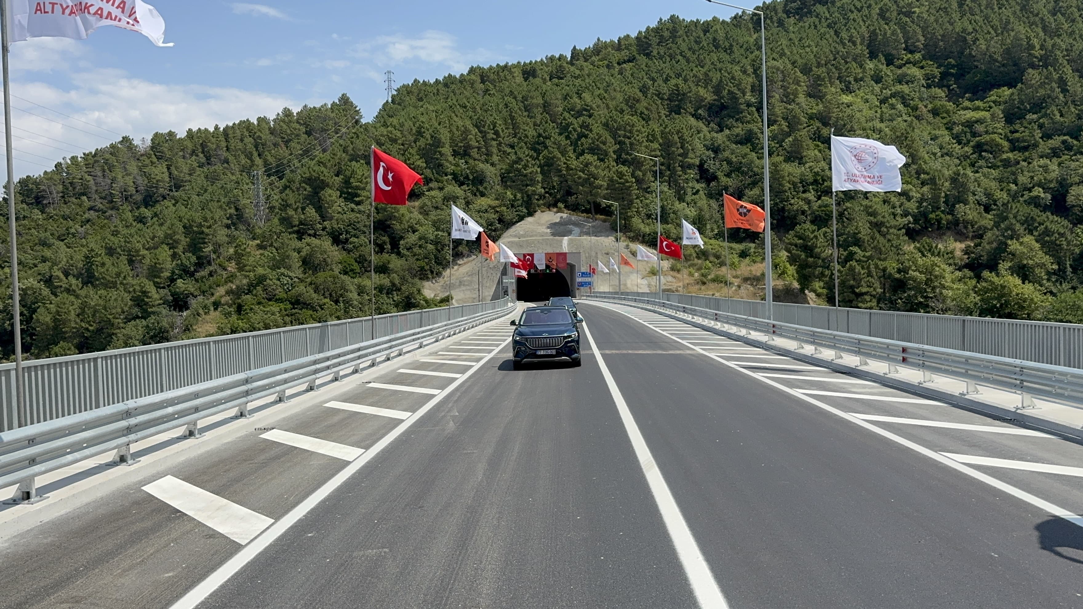 Yalova'da yolculuk süresi 19 dakikadan 3 dakikaya inecek