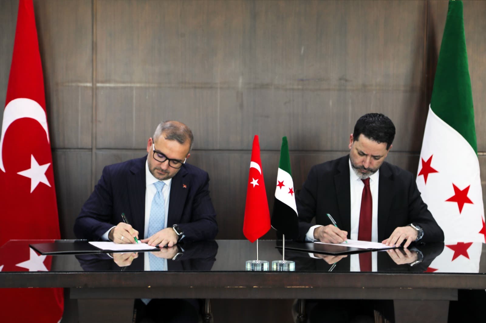 TCMB ve Suriye Merkez Bankası Türk Lirası Anlaşması İmzaladı
