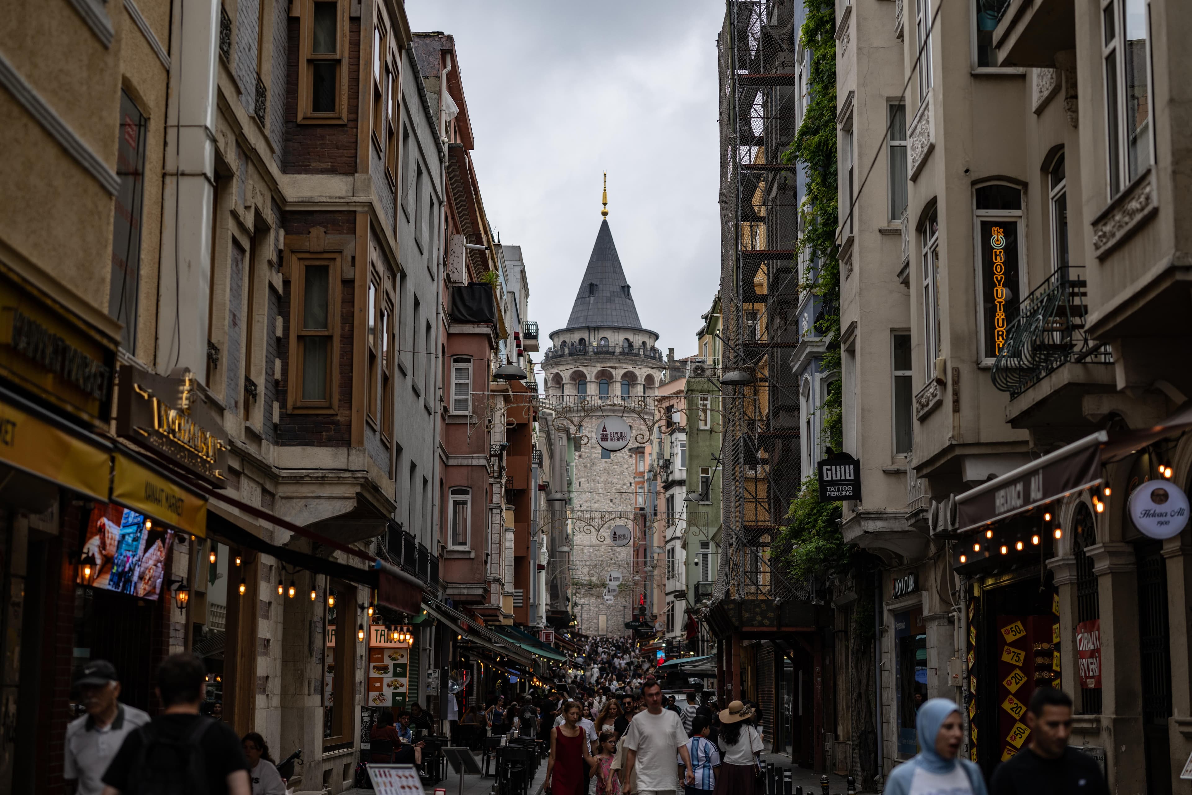 İstanbul'a serin hava geliyor, sıcaklık 9 derece düşecek