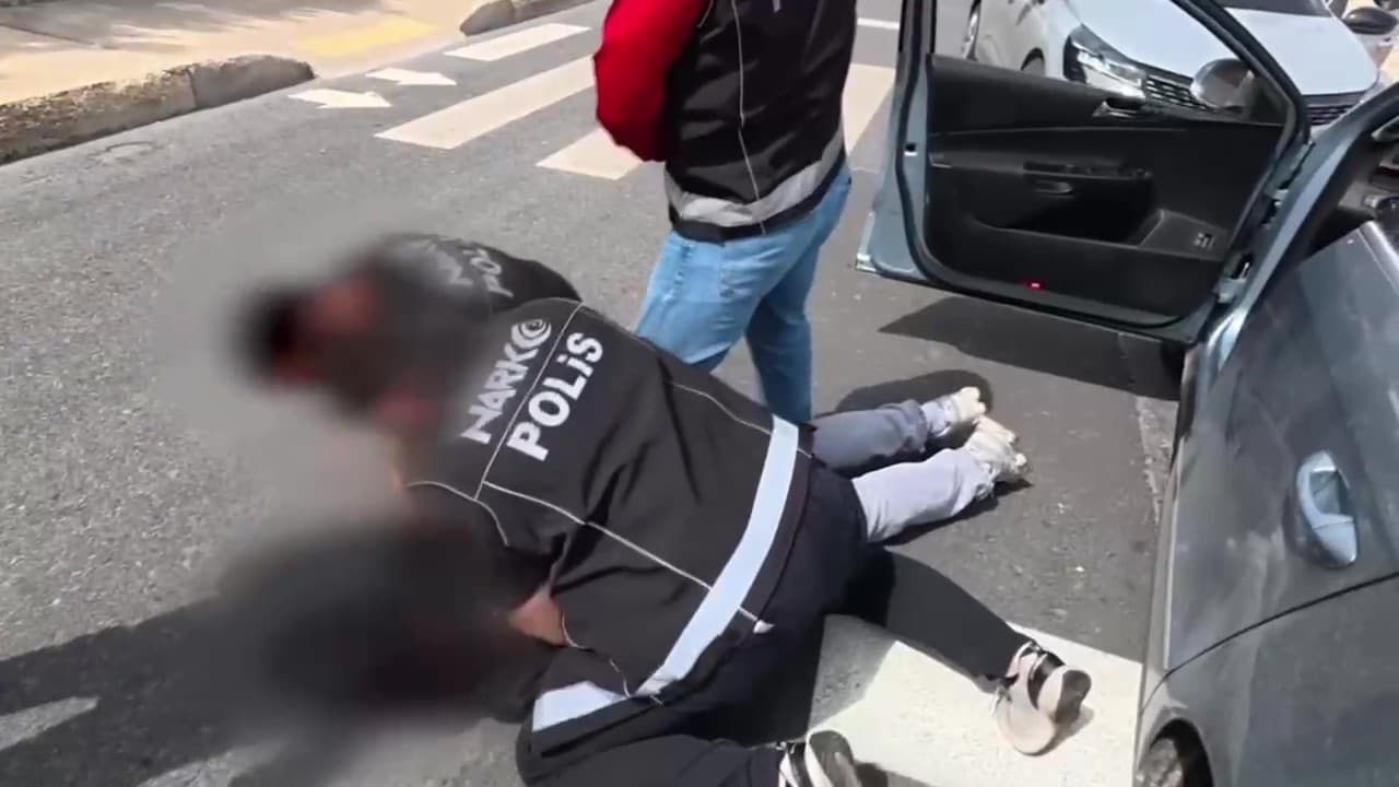 Çatalca'da uyuşturucu operasyonunda 11,5 kilo kokain ele geçirildi