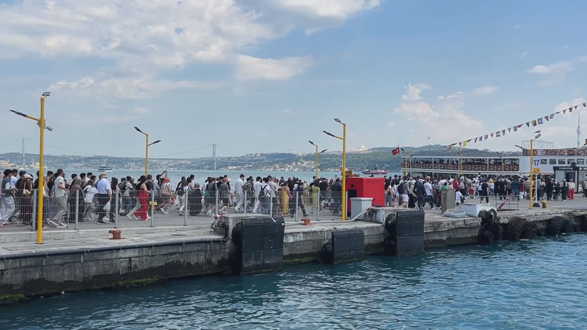 İstanbul'da bayram tatili için adalara yoğun ilgi