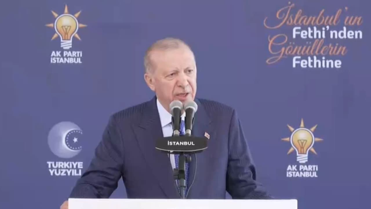 Cumhurbaşkanı Erdoğan, İstanbul'un fethinin 573'üncü yılını kutladı