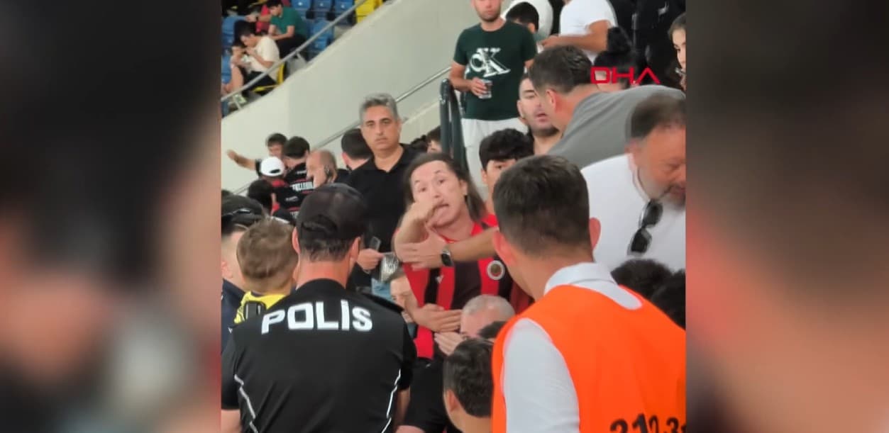 Fenerbahçe maçında çocuğun formasının çıkarılmasıyla ilgili soruşturma başlatıldı