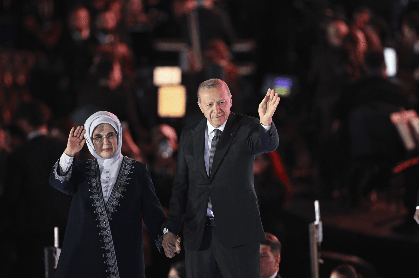 AK Parti 25. kuruluş yıl dönümünü kutluyor, Erdoğan konuşma yaptı.